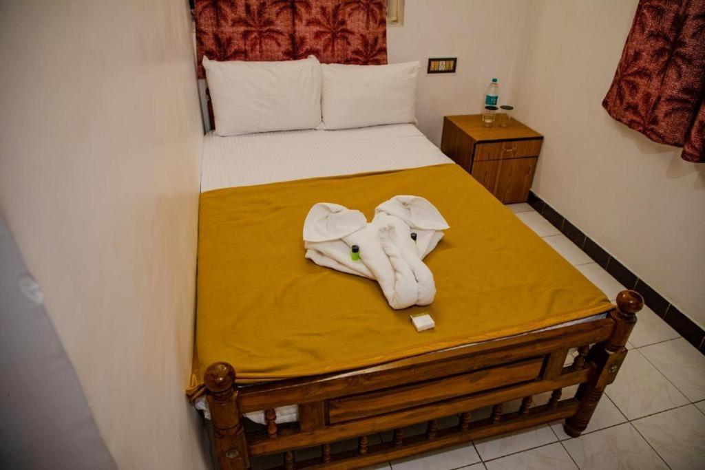Maison Blanche Near Rock Beach Hotel Pondicherry Ngoại thất bức ảnh